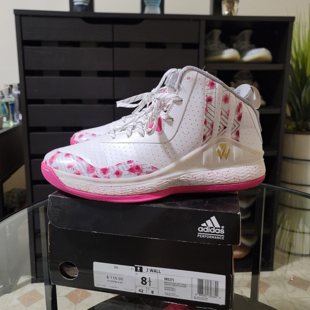 Adidas J-Wall Cancer awareness